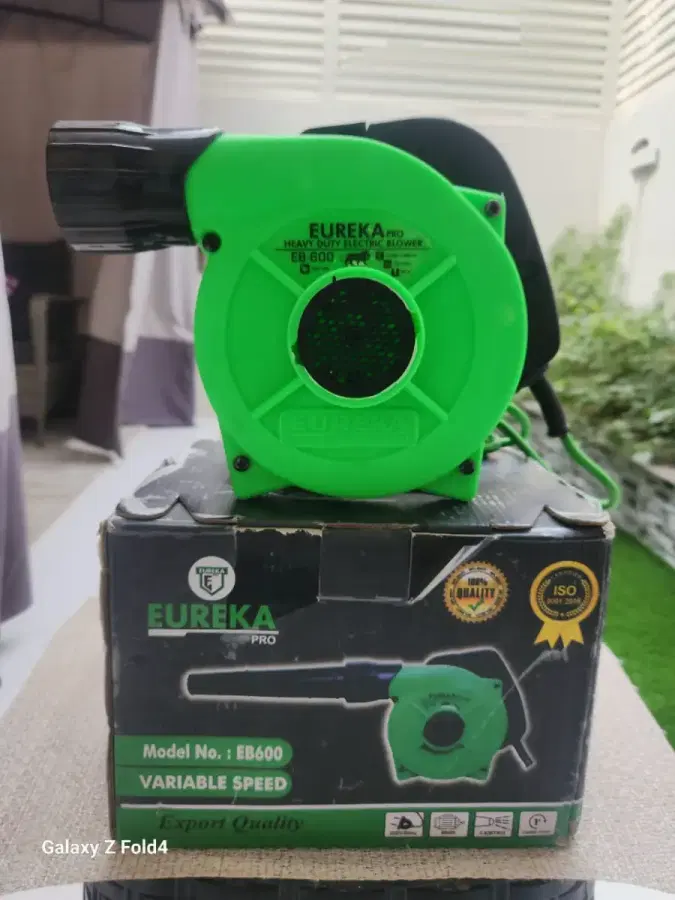 Eureka Pro EB-600 Heavy Duty Electric Air Blower - 600W Variable Speed, Blowing & Vacuum 2-in-1